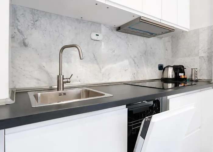 Appartement Elegantis Trastevere With Terrace - Comfort In Charming District Rome