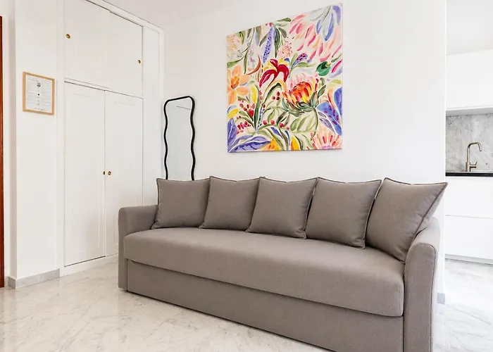Elegantis Trastevere With Terrace - Comfort In Charming District Appartement *