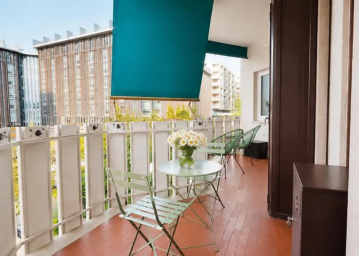 Elegantis Trastevere With Terrace - Comfort In Charming District * Rome