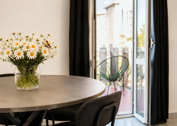 Elegantis Trastevere With Terrace - Comfort In Charming District * Rome